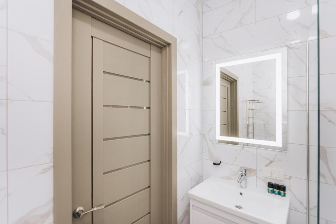 Apart Lux Elegant Суми Екстериор снимка